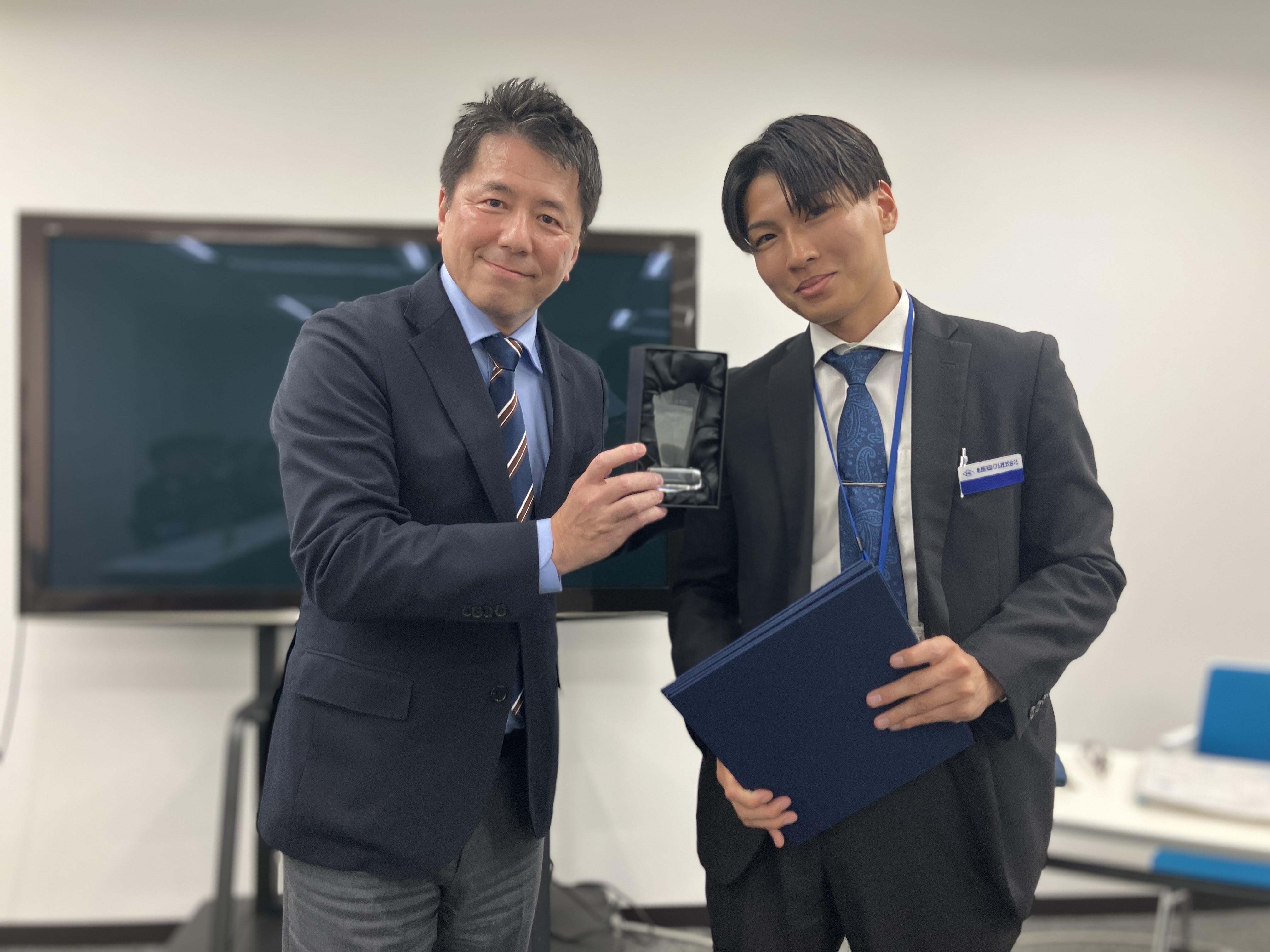 社員の活躍をご紹介 — 史上初のトリプルE受賞　成果の裏側とこれから—