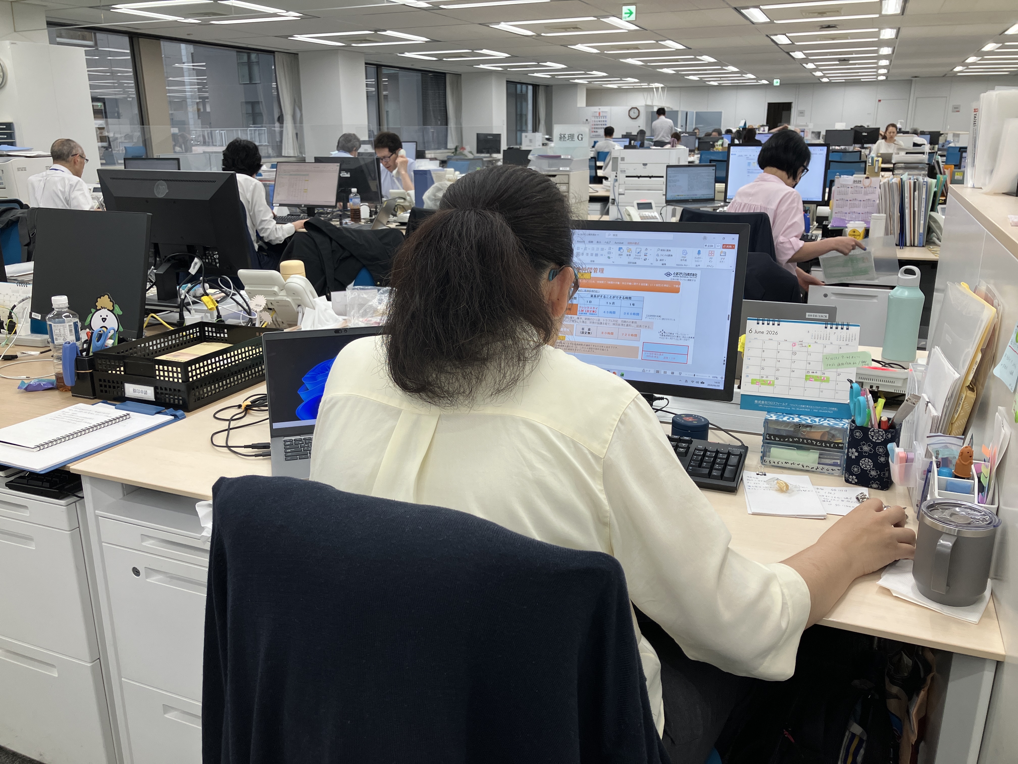 ある日のスケジュールで、お仕事をしているお写真